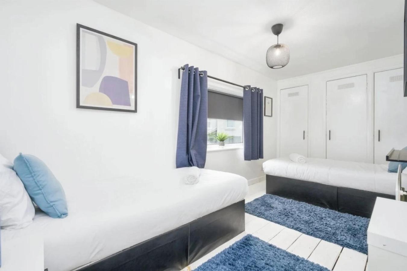 Centre 2 Bedroom - Free Parking - Wifi - Smart Tv Apartment