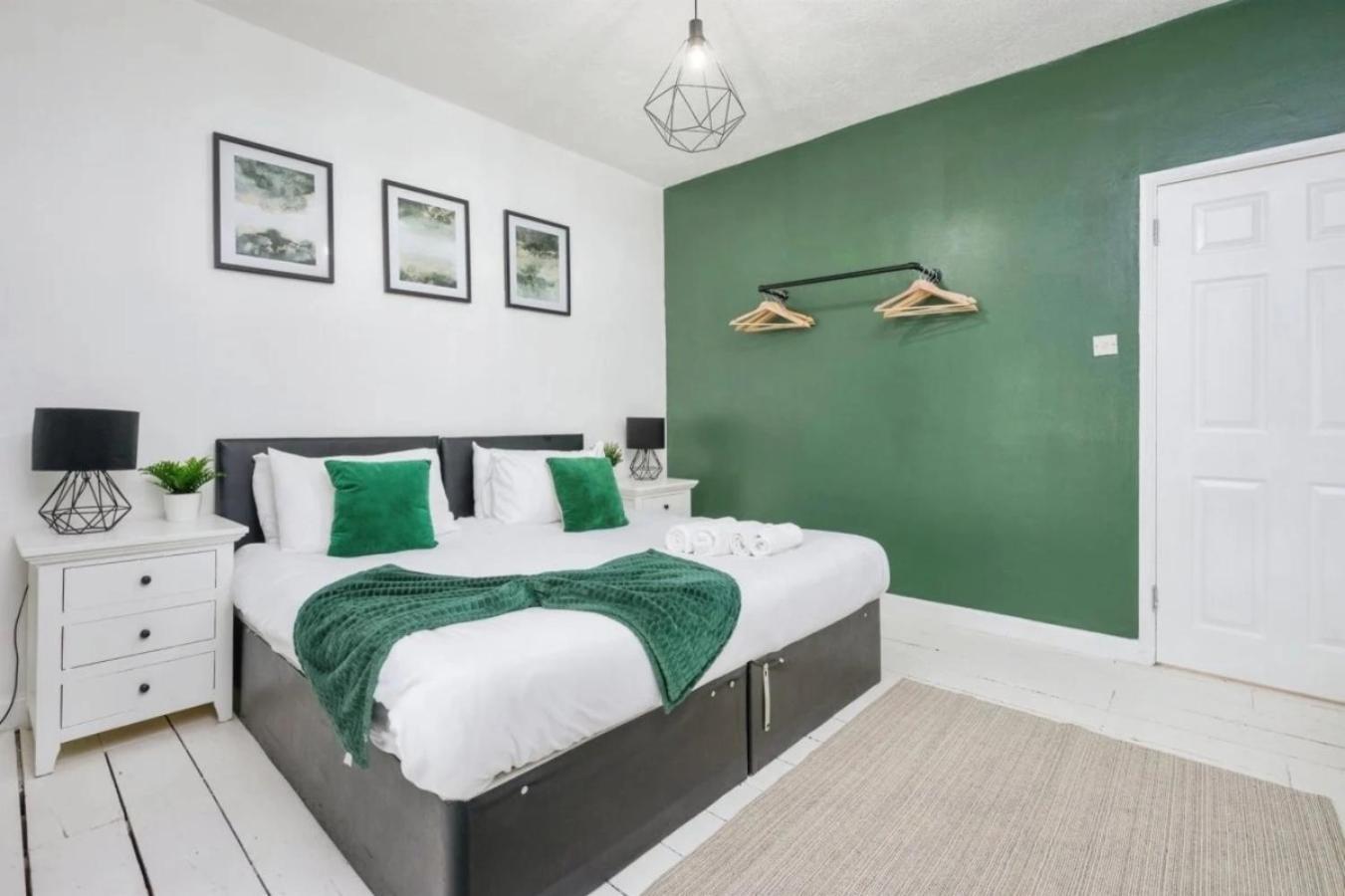 Centre 2 Bedroom - Free Parking - Wifi - Smart Tv * Plymouth