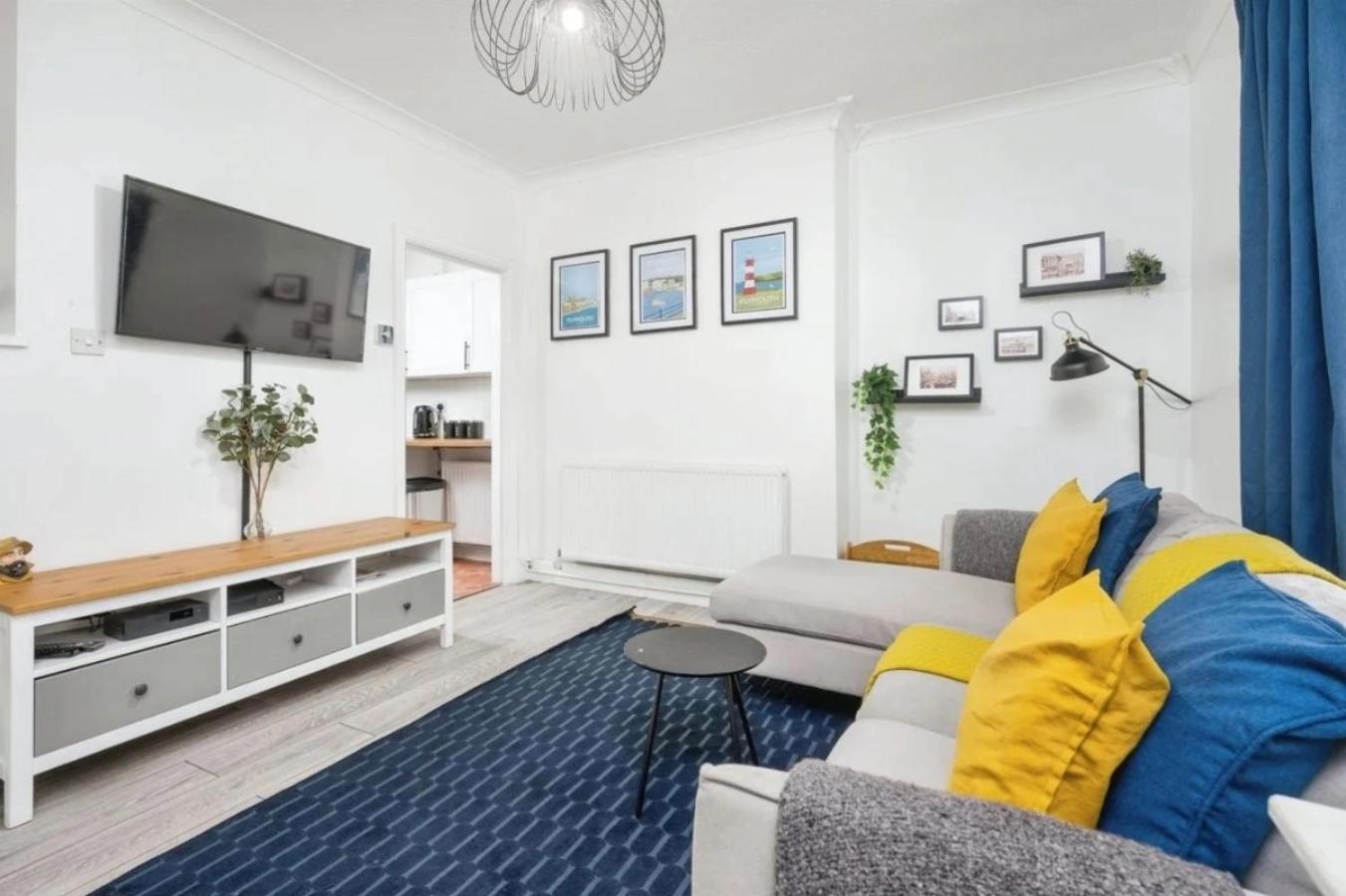 Apartment Centre 2 Bedroom - Free Parking - Wifi - Smart Tv Plymouth